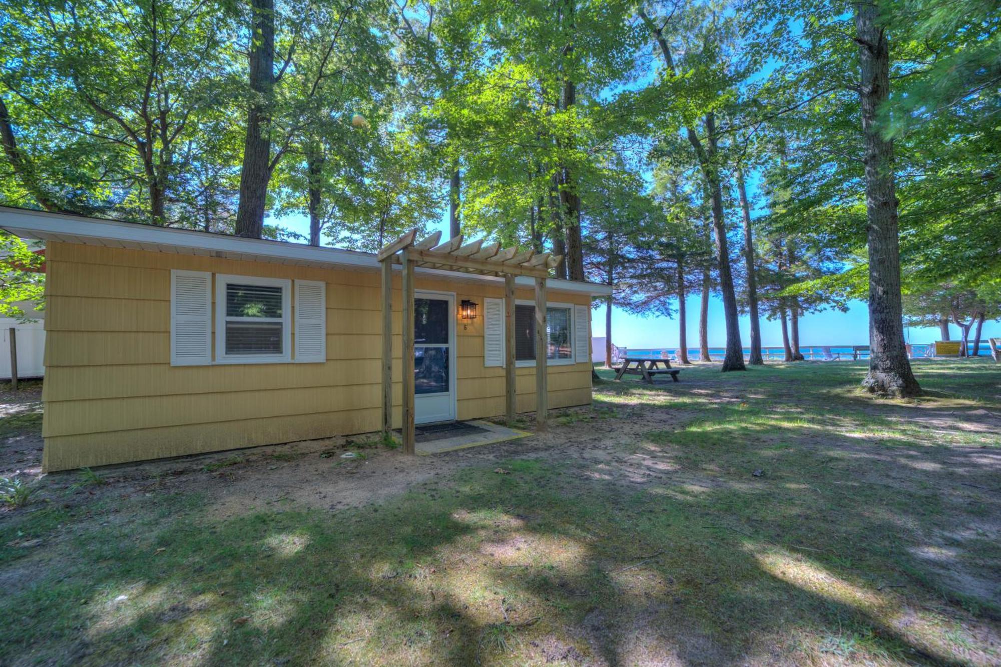 Scenic Drive Resort Muskegon Exterior photo